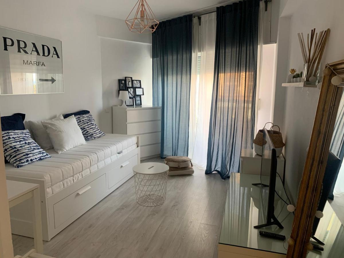 בנאלמדנה Acogedor Estudio En Primera Linea De Playa מראה חיצוני תמונה