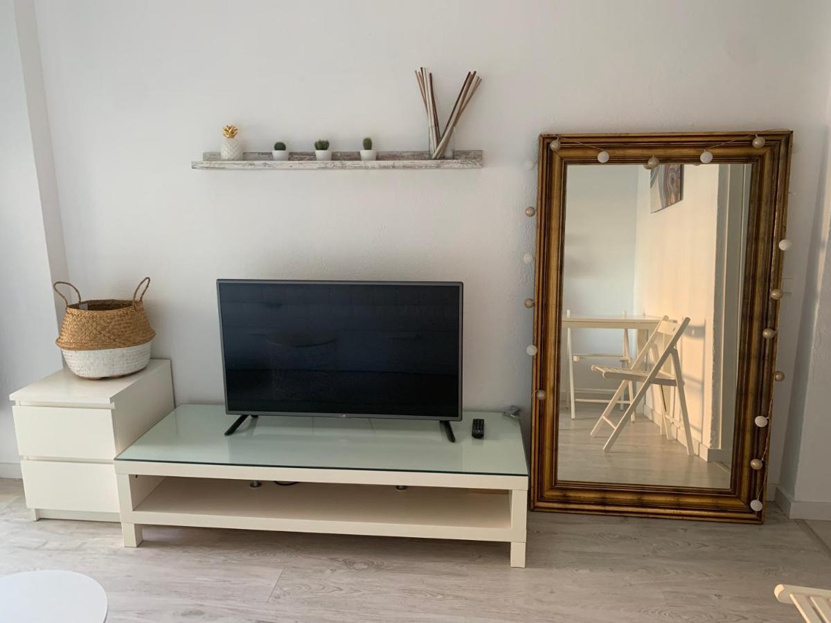 בנאלמדנה Acogedor Estudio En Primera Linea De Playa מראה חיצוני תמונה